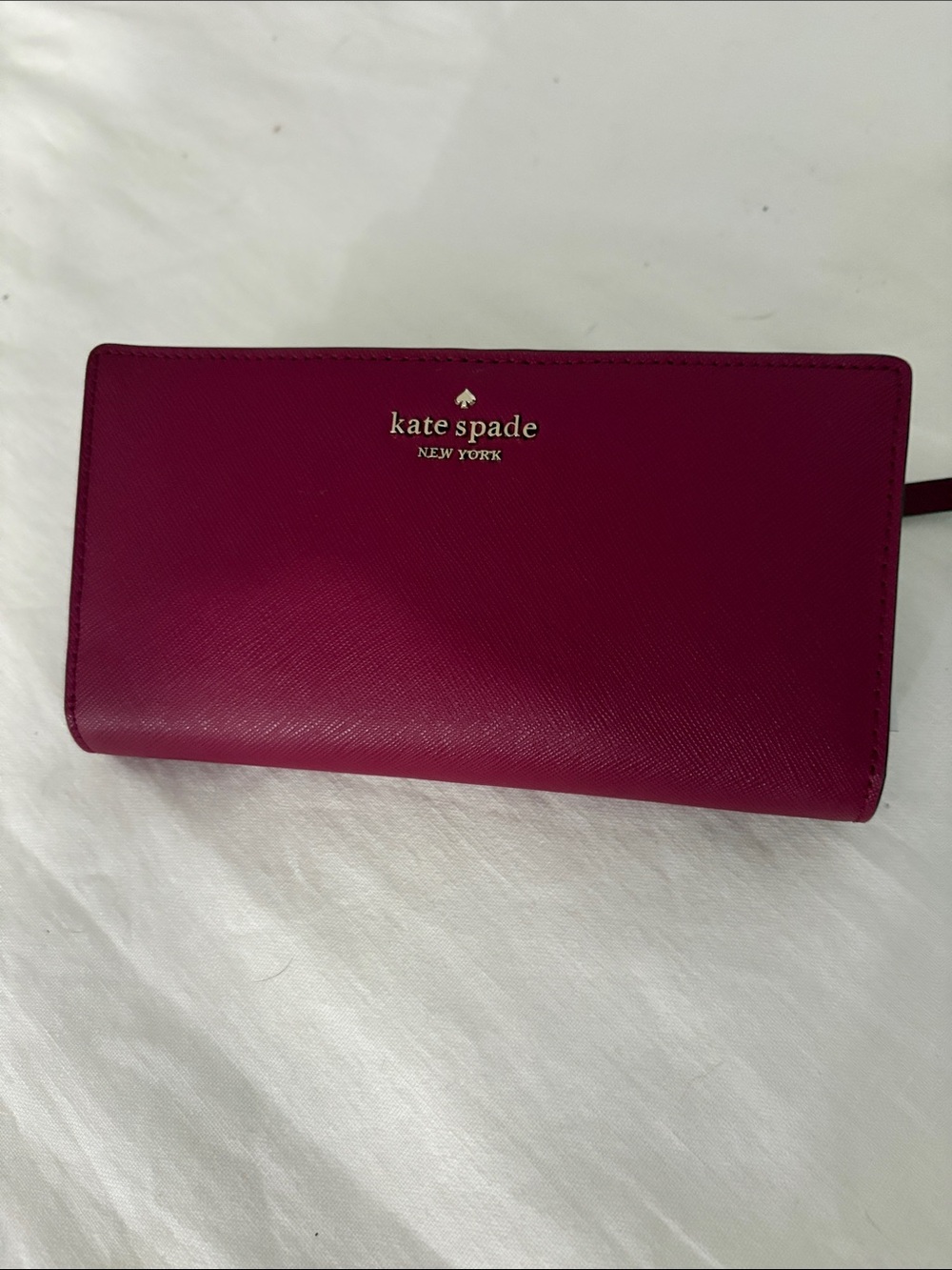 kate spade Magenta Leather Zip Wallet with Gold Logo new never used